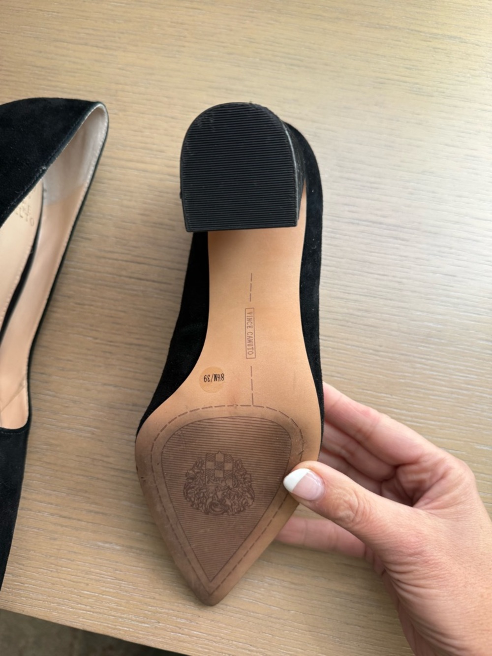 Vince Camuto Black Suede Ableen Pumps - Size 8.5 - Picture 4 of 5